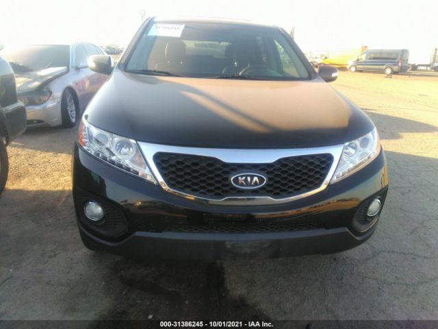 5XYKU4A14BG019921  kia sorento 2011 IMG 5