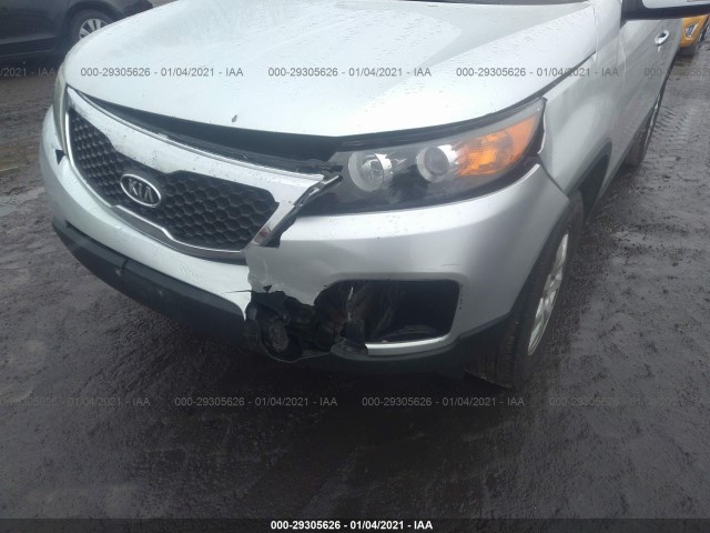 5XYKT3A17CG236040  kia sorento 2012 IMG 5