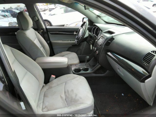 5XYKT3A18BG143347  kia sorento 2011 IMG 4