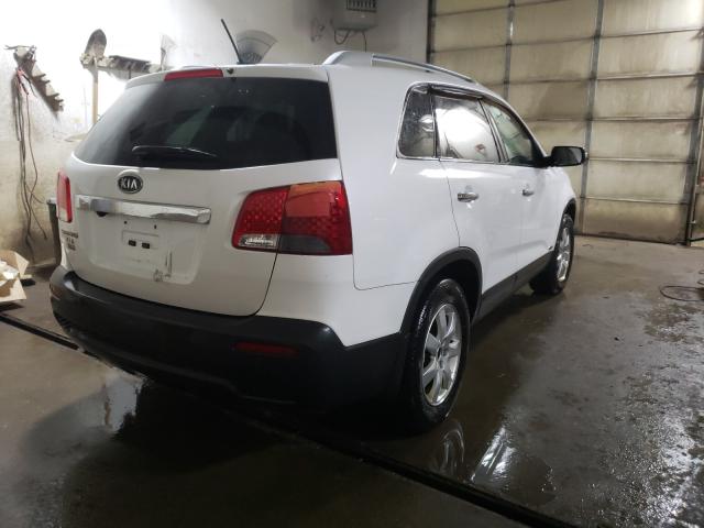 5XYKTCA10BG162748  kia  2011 IMG 3