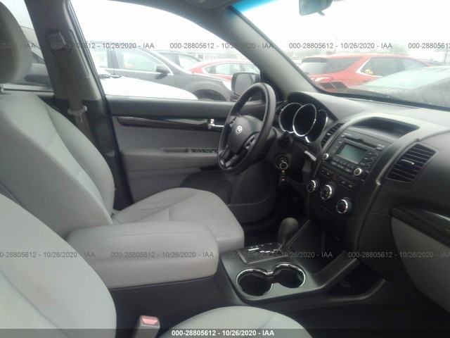 5XYKT3A17CG296299  kia sorento 2012 IMG 4