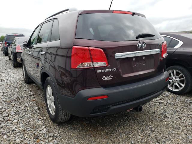 5XYKT3A6XDG398130  kia  2013 IMG 2