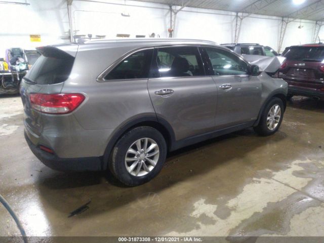 5XYPGDA3XGG133993  kia sorento 2016 IMG 3