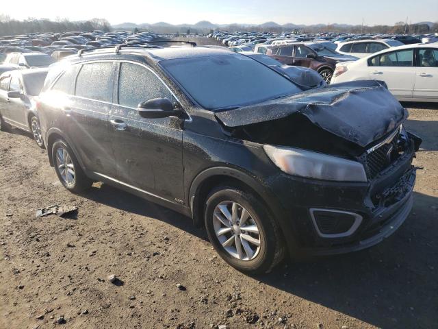 5XYPGDA35HG265125  kia sorento 2017 IMG 3