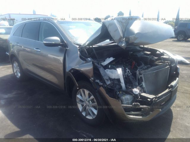 5XYPG4A30JG342375  kia sorento 2018 IMG 0