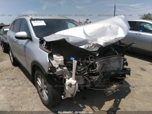 5XYPG4A37JG387796  kia sorento 2018 IMG 0