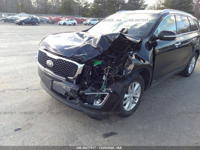 5XYPGDA35HG255422  kia sorento 2017 IMG 5