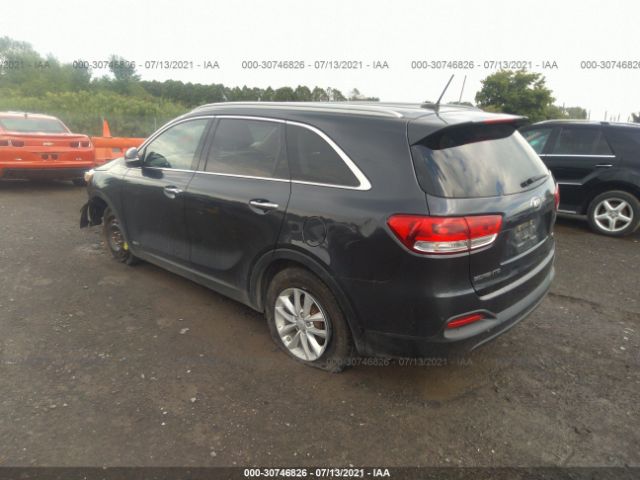 5XYPGDA35HG313738  kia sorento 2017 IMG 2