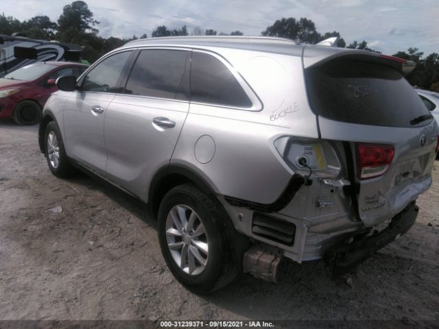 5XYPG4A3XJG358888  kia sorento 2018 IMG 2