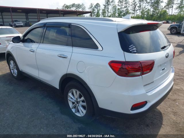 5XYPGDA30KG440064  kia sorento 2018 IMG 2