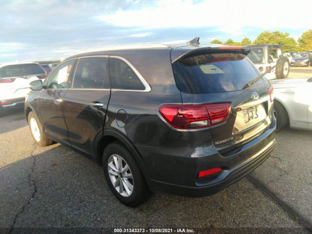 5XYPGDA30KG556610  kia sorento 2019 IMG 2