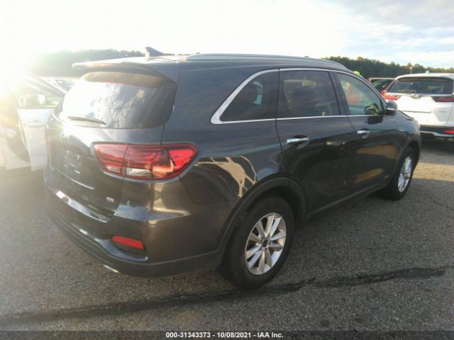 5XYPGDA30KG556610  kia sorento 2019 IMG 3