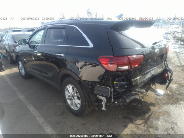 5XYPGDA31KG520490  kia sorento 2019 IMG 2