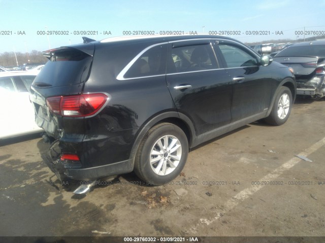 5XYPGDA31KG520490  kia sorento 2019 IMG 3