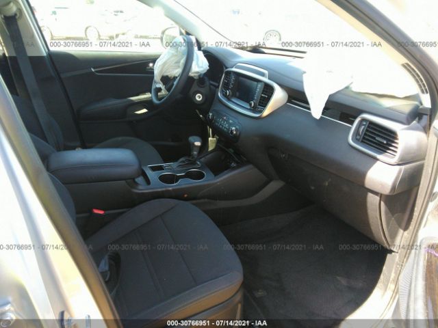 5XYPG4A32KG567298  kia sorento 2019 IMG 4