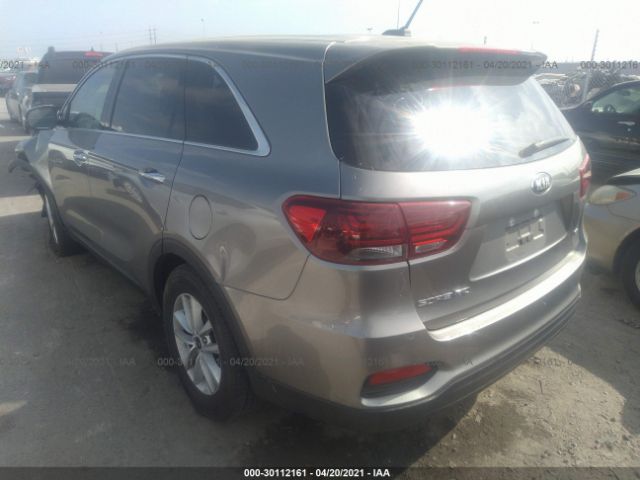 5XYPG4A37KG522860  kia sorento 2019 IMG 2