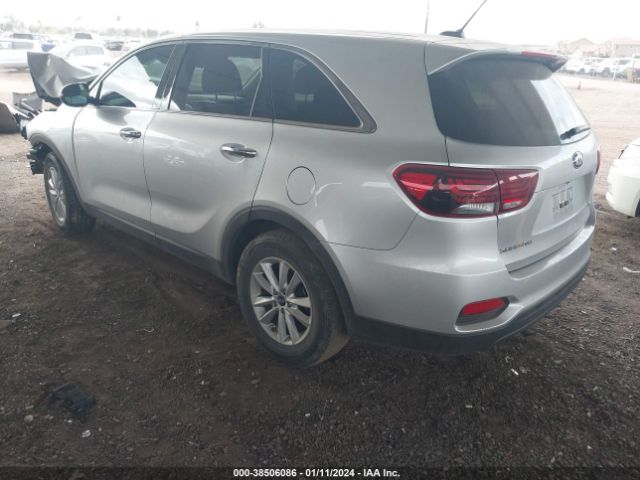 5XYPG4A3XKG584365  kia sorento 2019 IMG 2