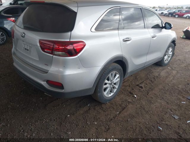 5XYPG4A3XKG584365  kia sorento 2019 IMG 3