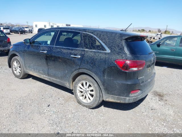 5XYPG4A3XLG632755  kia sorento 2019 IMG 2