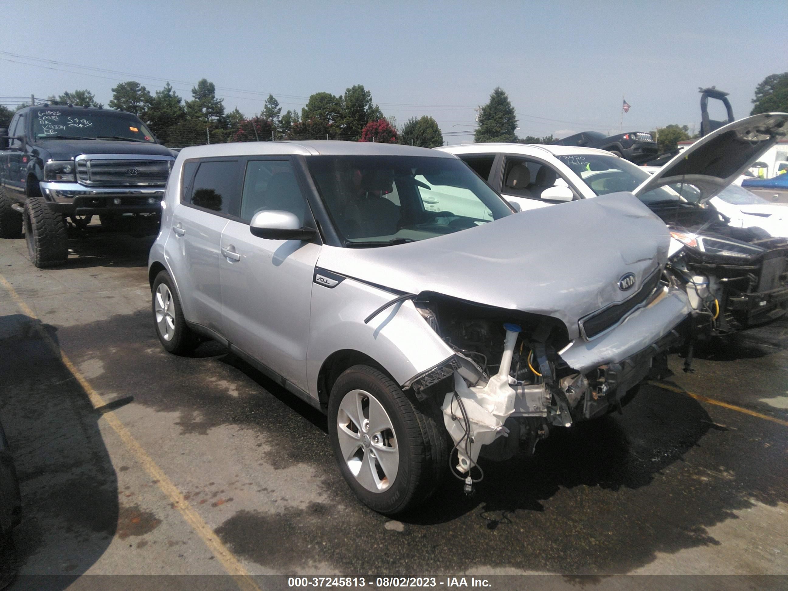 KNDJN2A20G7818251  kia soul 2015 IMG 0