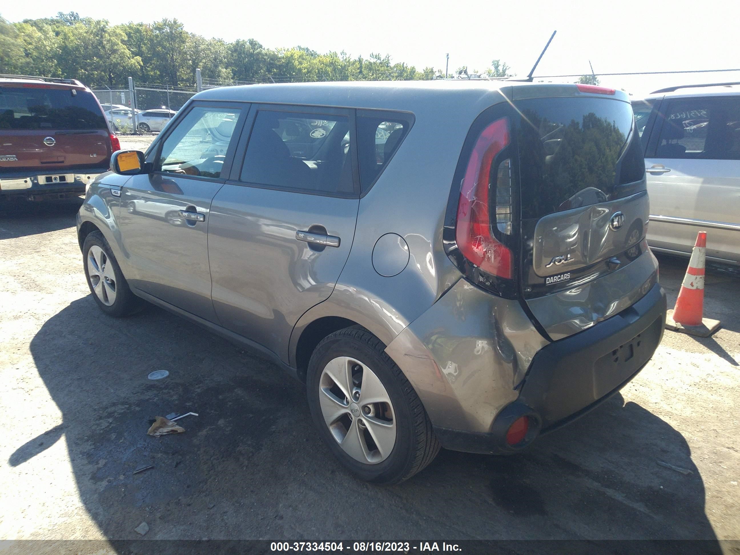 KNDJN2A26G7369562  kia soul 2016 IMG 2