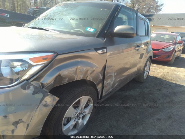 KNDJN2A21J7524123  kia soul 2018 IMG 5