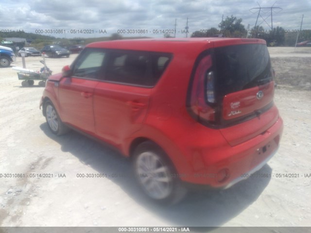 KNDJP3A53J7598430  kia soul 2018 IMG 2