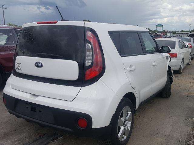 KNDJN2A2XJ7613852  kia soul 2018 IMG 3