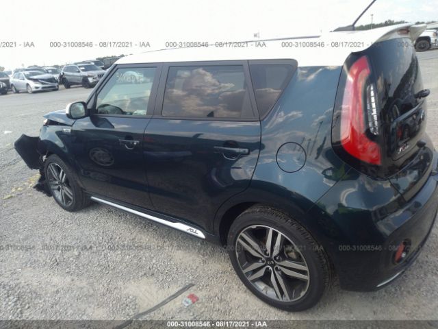 KNDJP3A58J7615013  kia soul 2018 IMG 2