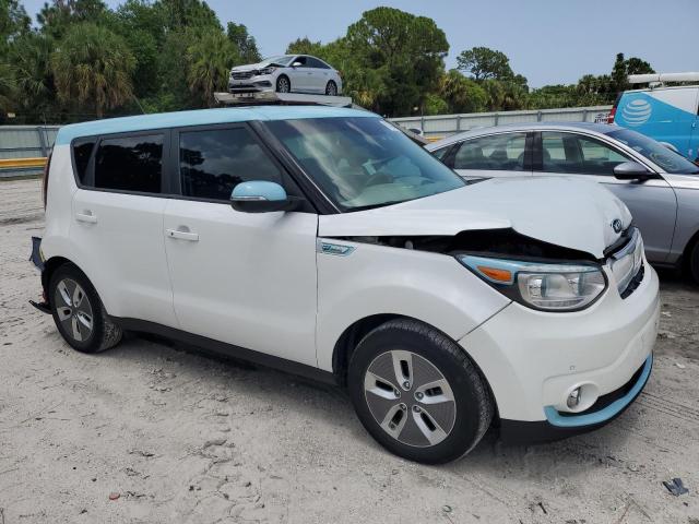 KNDJX3AEXJ7027047  kia soul ev + 2018 IMG 3