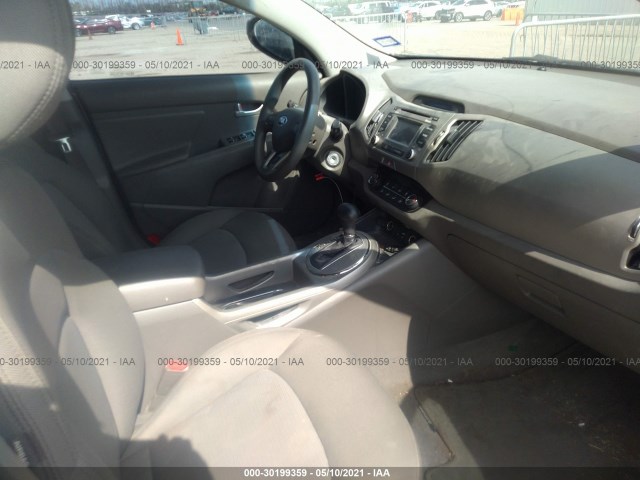 KNDPB3AC8F7760633  kia sportage 2015 IMG 4