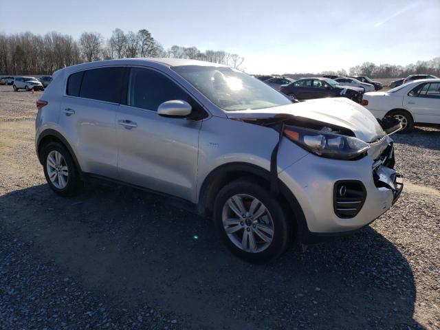 KNDPMCAC0K7511022  kia sportage 2018 IMG 3