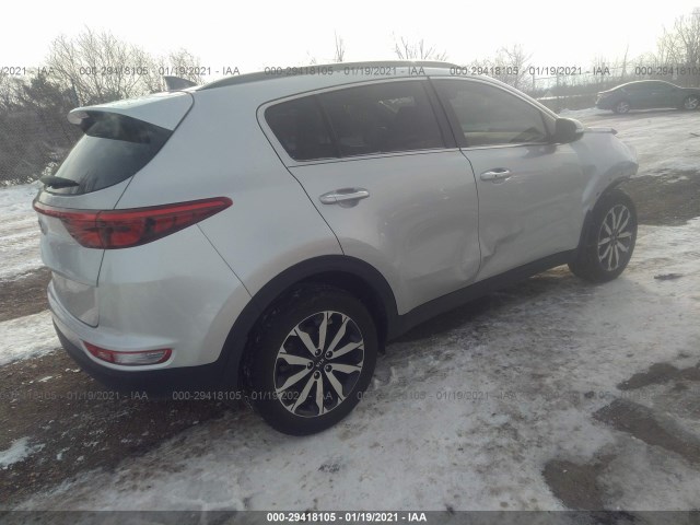 KNDPNCAC7J7477995  kia sportage 2018 IMG 3