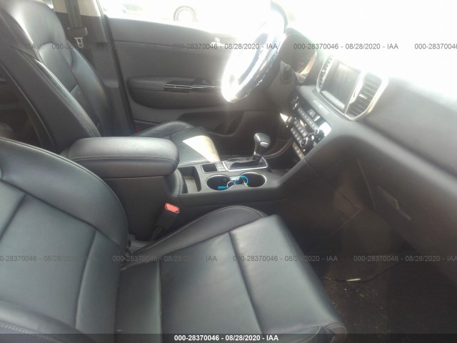 KNDPNCAC6K7555877  kia sportage 2019 IMG 4