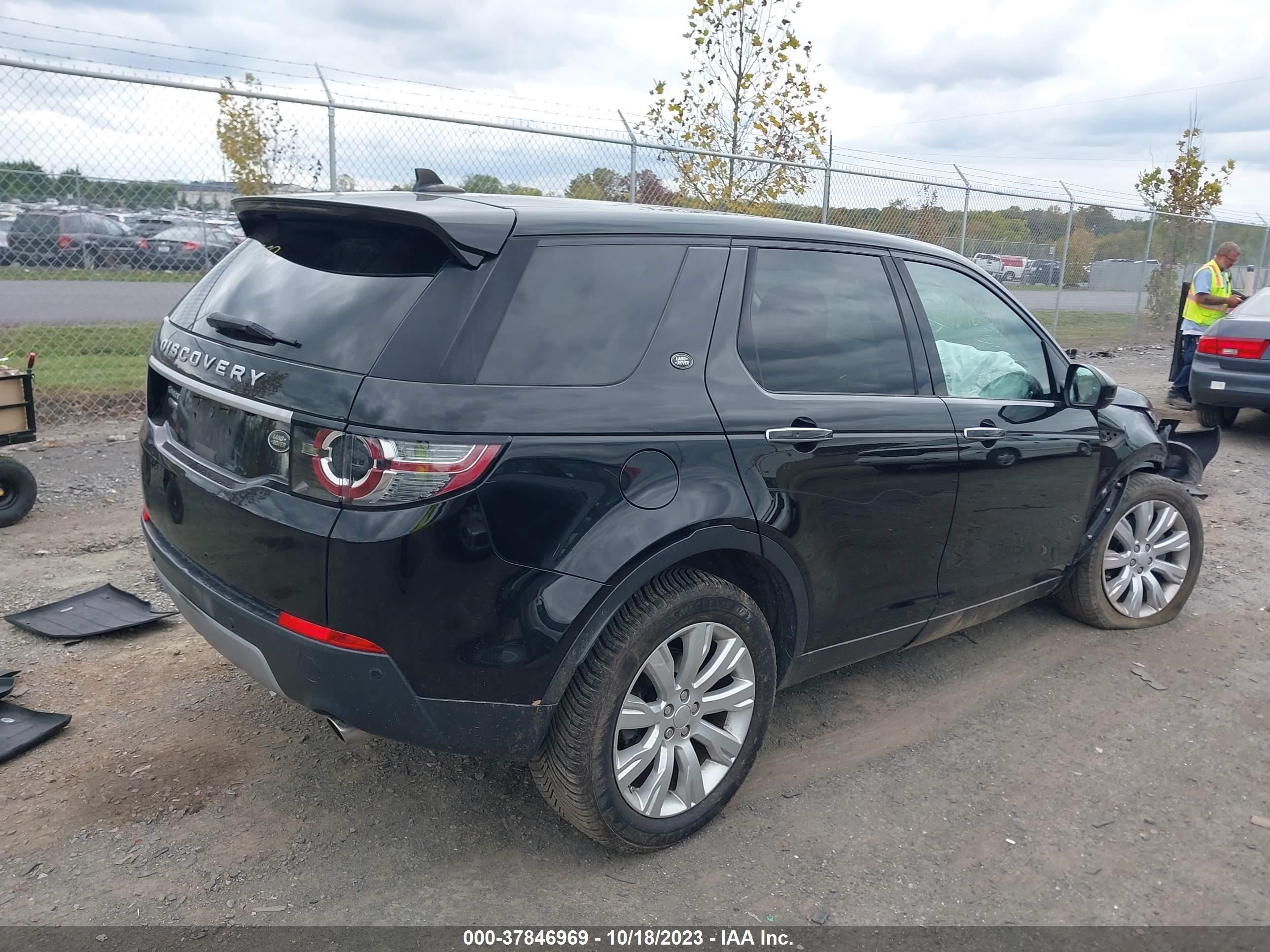 SALCT2BG5GH622138  land rover discovery sport 2016 IMG 3