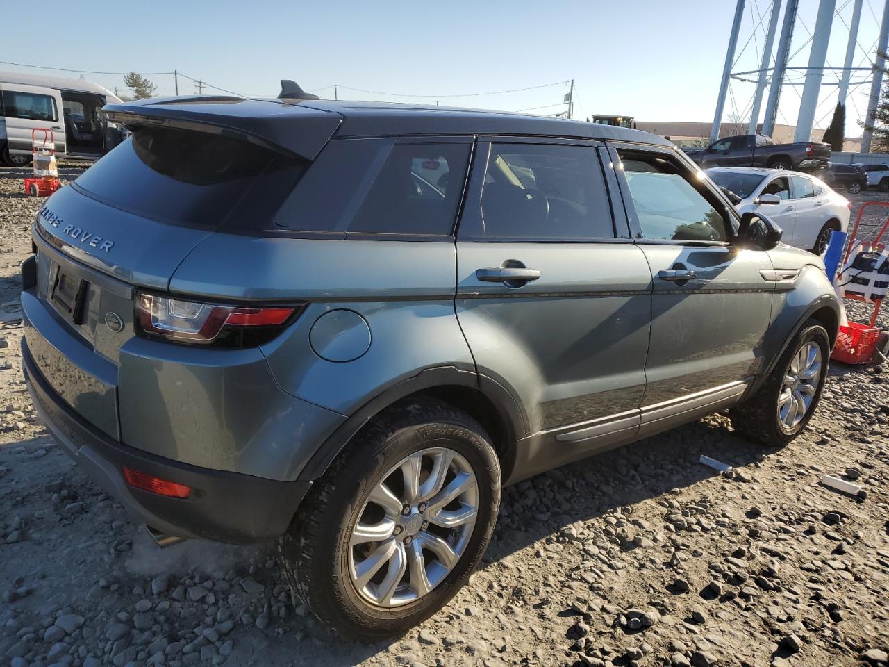 SALVP2BG4GH150818  land rover range rover evoque 2016 IMG 2