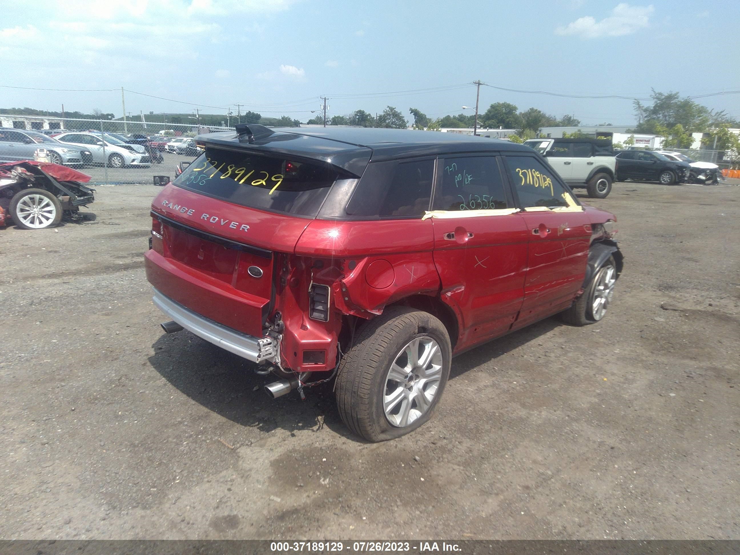 SALVP2RX8JH278315  land rover range rover evoque 2017 IMG 3