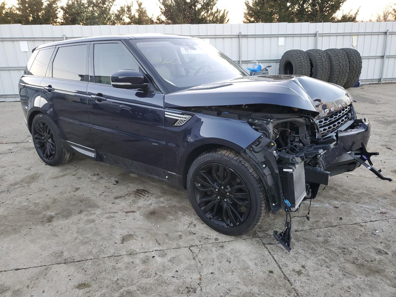 SALWR2FV7HA127874  land rover range rover sport 2016 IMG 3