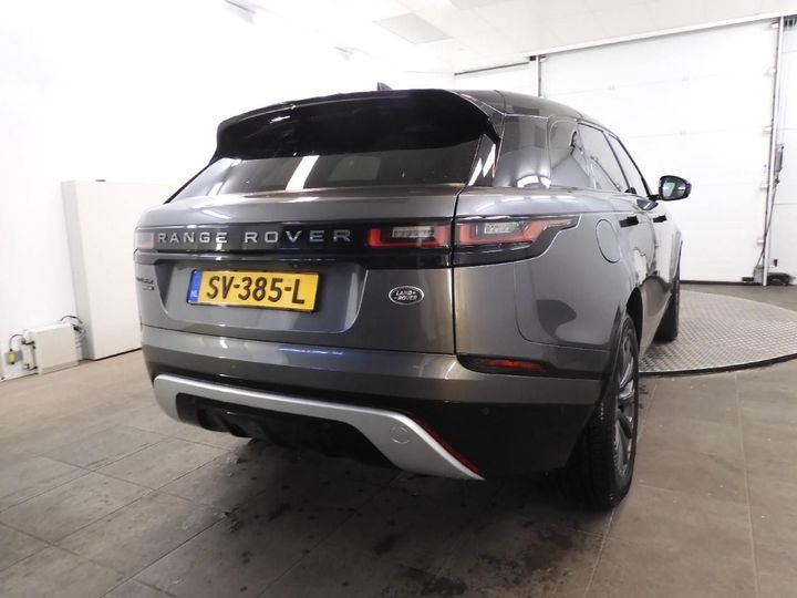 SALYA2BN6JA777632  land rover range rover velar 2018 IMG 2