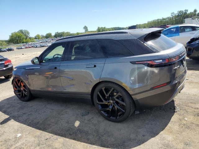 SALYB2RV2JA758675  land rover  2018 IMG 1