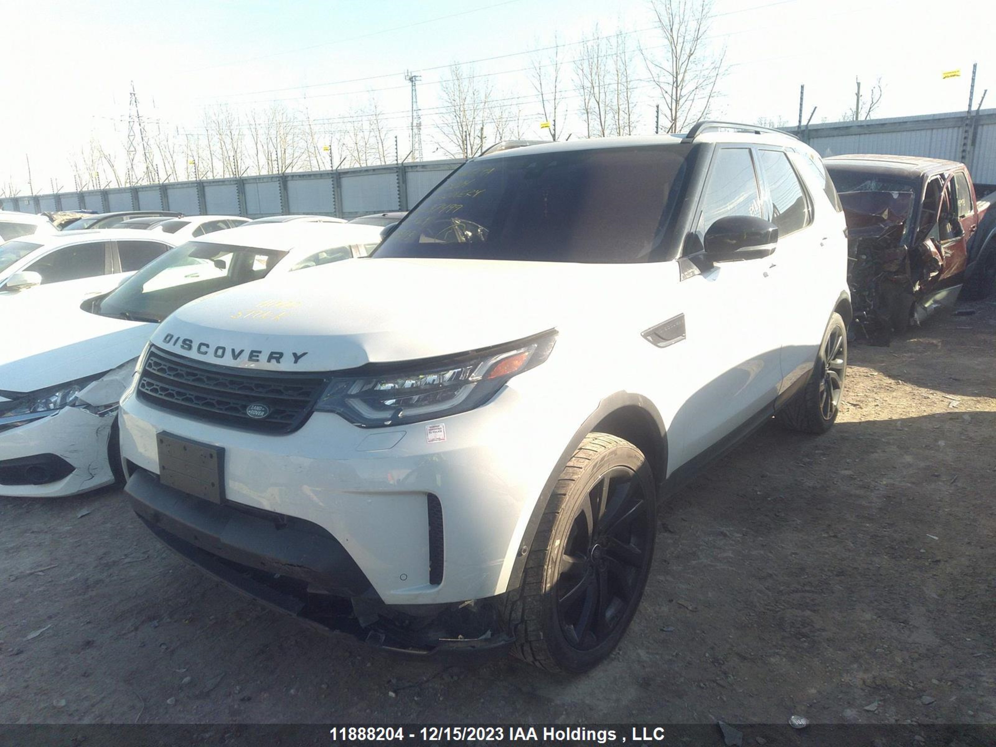 SALRHBBK1HA037499  land-rover discovery 2017 IMG 1