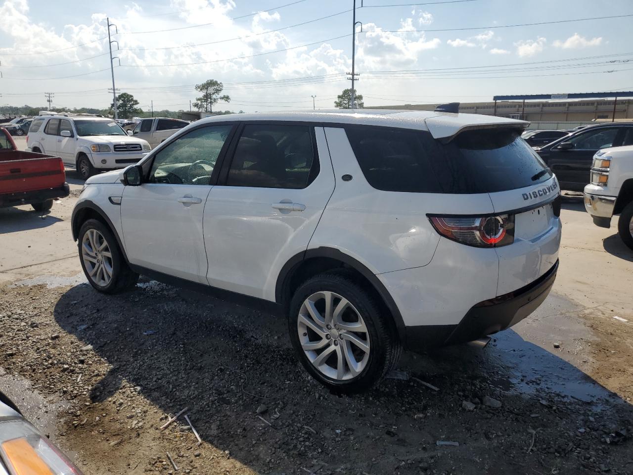 SALCR2BG6HH710079  land-rover discovery sport 2017 IMG 1