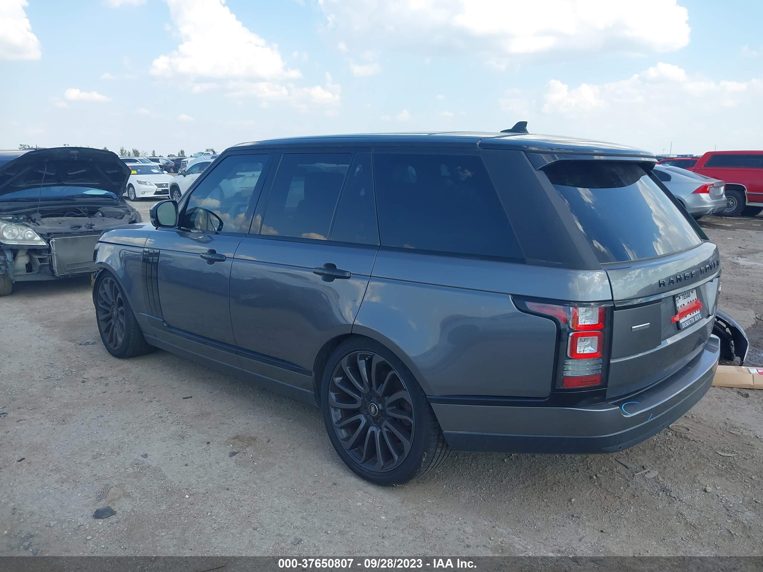 SALGS2EF4GA259279  land-rover range rover 2016 IMG 2