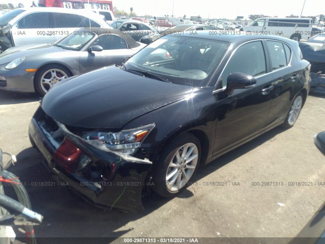 JTHKD5BH8D2166661  lexus ct 200h 2013 IMG 1