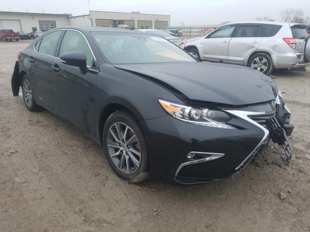 JTHBW1GG2H2139819  lexus es 2016 IMG 0