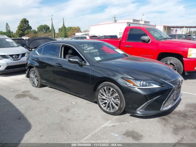 58AD21B18LU006721  lexus es 2019 IMG 0