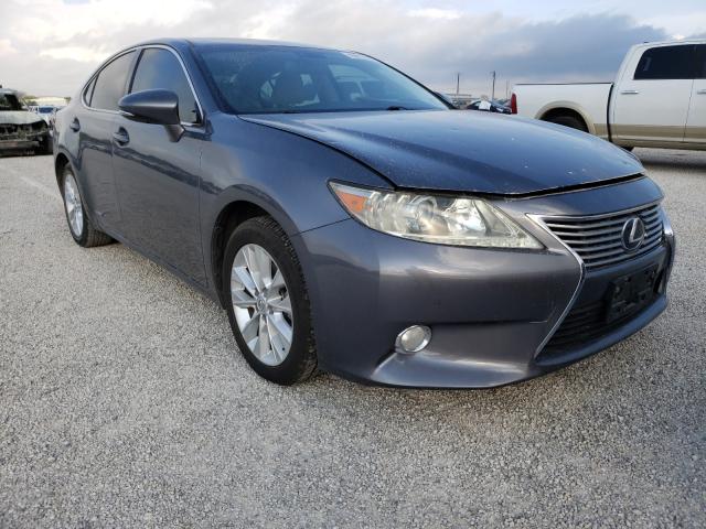 JTHBW1GG7D2017550  lexus es 300h 0 IMG 0