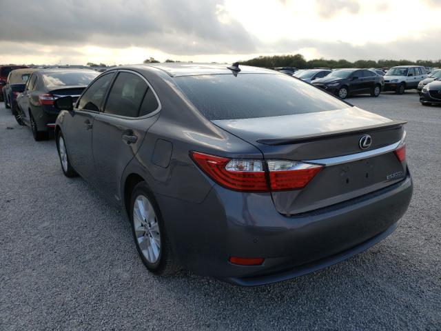 JTHBW1GG7D2017550  lexus es 300h 0 IMG 2