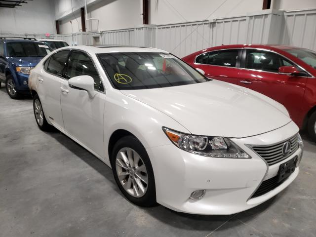 JTHBW1GGXD2004419  lexus es 300h 2013 IMG 0