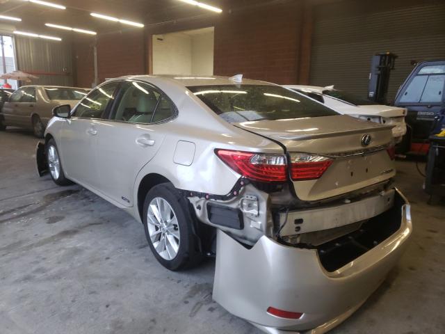 JTHBW1GG2F2082079  lexus es 300h 2015 IMG 2